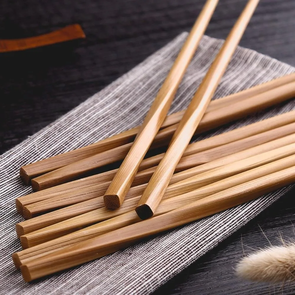 Tableware Pointed Chopsticks Reusable Flatware Carbonized Chopsticks Japanese Style Kitchen Utensils
Tableware Pointed Chopsticks Reusable Flatware Carbonized Chopsticks Japanese Style Kitchen Utensils