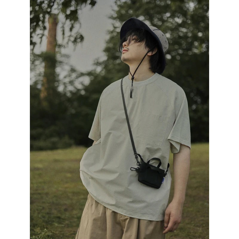 Comfortable Casual Short Sleeve T-Shirt Men's Outdoor Unisex Breathable Retro Japanese Style Youth Popular Loose Fit Summer Top
Comfortable Casual Short Sleeve T-Shirt Men's Outdoor Unisex Breathable Retro Japanese Style Youth Popular Loose Fit Summer Top