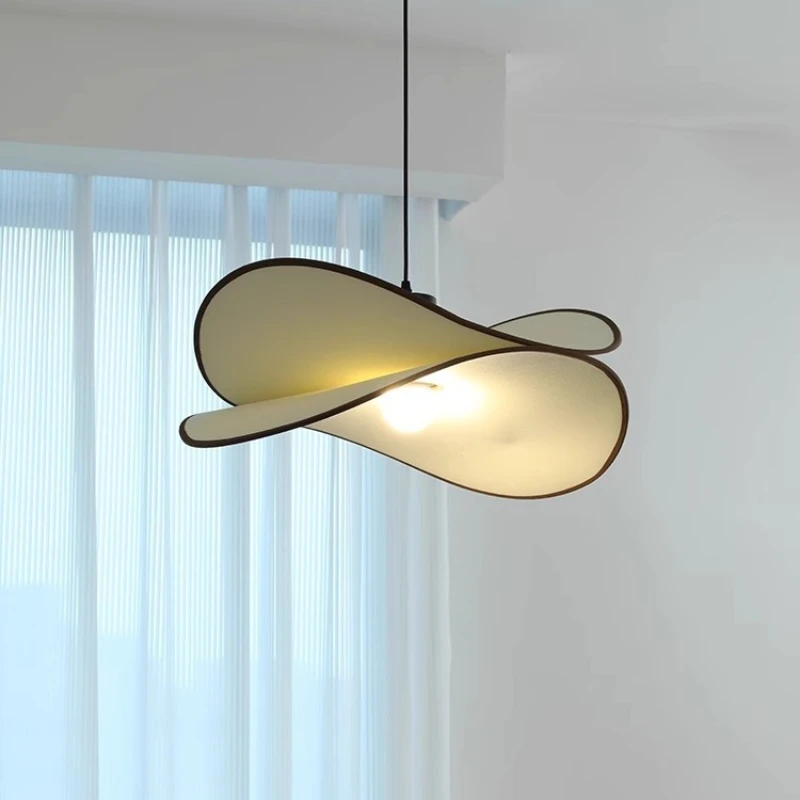 French medieval living room bedroom dining room study potato chips chandelier Nanyang retro wabi-**** wind fabric lamp
French medieval living room bedroom dining room study potato chips chandelier Nanyang retro wabi-**** wind fabric lamp