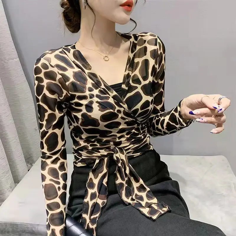 Вечерние платья Одежда для латинских танцев Топ Женский топ с v-образным вырезом и леопардовым узором Бандажная сетка для латинских танцев Топ Одежда для тренировок по танцам
Вечерние платья Одежда для латинских танцев Топ Женский топ с v-образным вырезом и леопардовым узором Бандажная сетка для латинских танцев Топ Одежда для тренировок по танцам