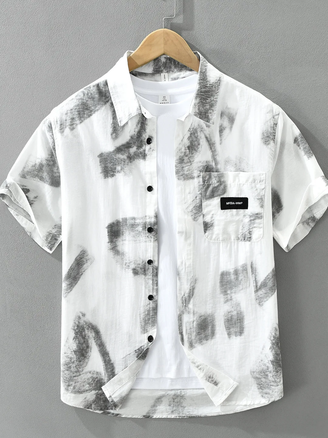 Linen Short Sleeve Shirt Men's Summer Thin Breathable Casual Shirt Street Style Print Loose Fit Daily Wear China Made
Linen Short Sleeve Shirt Men's Summer Thin Breathable Casual Shirt Street Style Print Loose Fit Daily Wear China Made