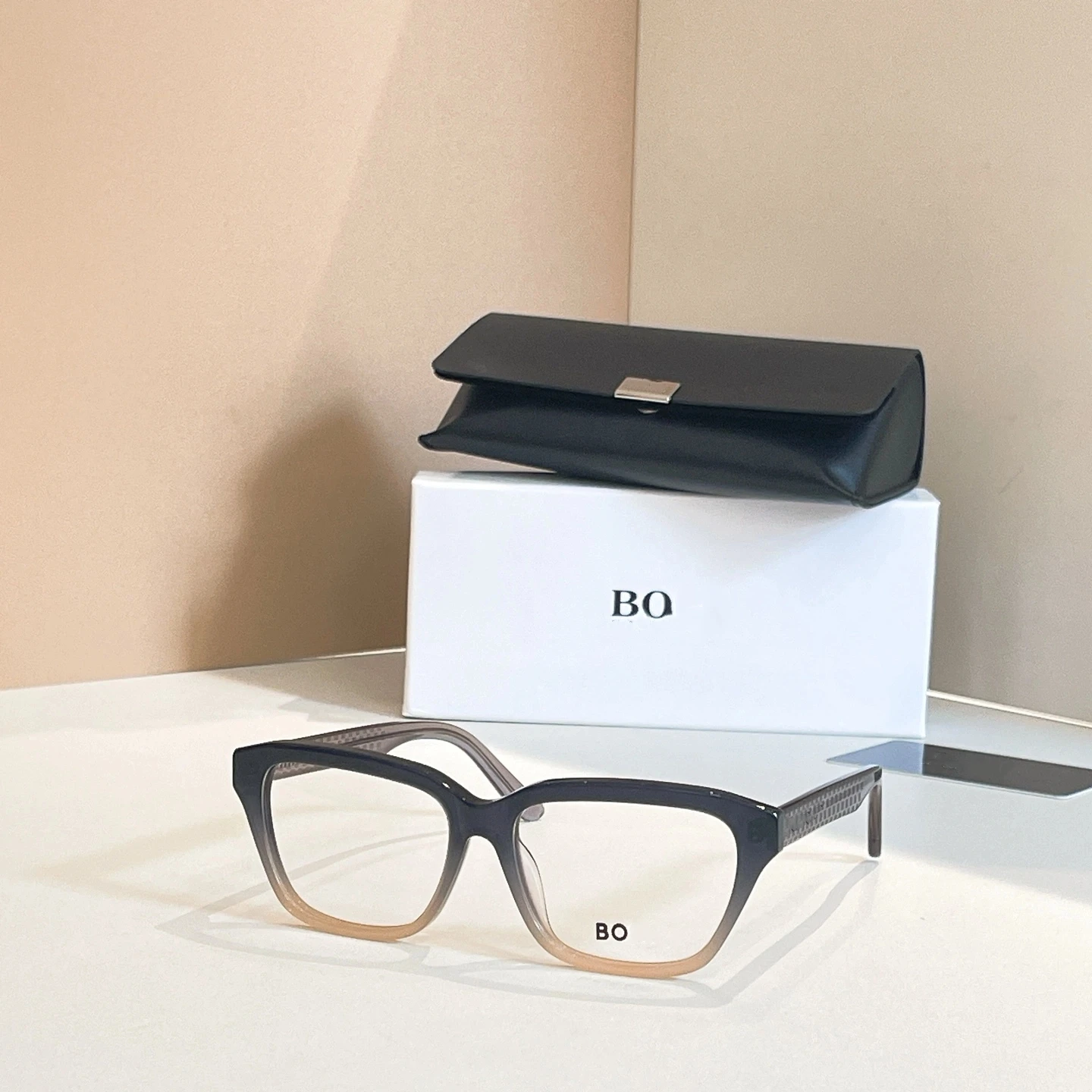 Authentic For BS 1087 Business Popular Acetate Frame Men Women Sun Glasses Casual UV400 Transparent Lenses Male Couple Eyewear 
Authentic For BS 1087 Business Popular Acetate Frame Men Women Sun Glasses Casual UV400 Transparent Lenses Male Couple Eyewear