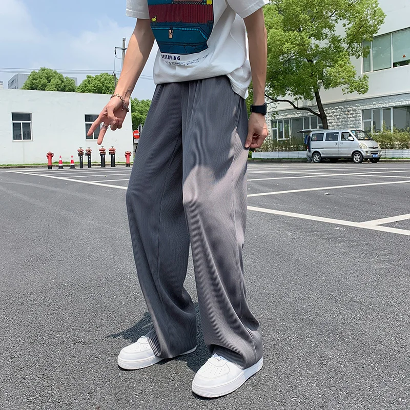 Summer Ice Silk Pants Men Oversized Gray Black Casual Trousers Men Japanese Streetwear Loose Wide Leg Pants Mens Pleated Pants
Summer Ice Silk Pants Men Oversized Gray Black Casual Trousers Men Japanese Streetwear Loose Wide Leg Pants Mens Pleated Pants