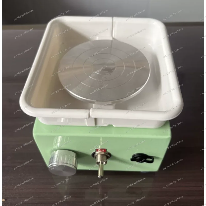Children's Mini Pottery Machine – Small Desktop Electric Clay Modeling Tool for DIY Handmade Crafts
Children's Mini Pottery Machine – Small Desktop Electric Clay Modeling Tool for DIY Handmade Crafts