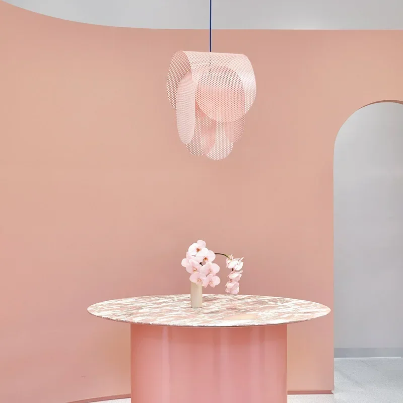 GHEUVNJ Postmodern creative minimalist chandelier for children's rooms, bedroom art, pink Nordic restaurant, light luxury chand
GHEUVNJ Postmodern creative minimalist chandelier for children's rooms, bedroom art, pink Nordic restaurant, light luxury chand