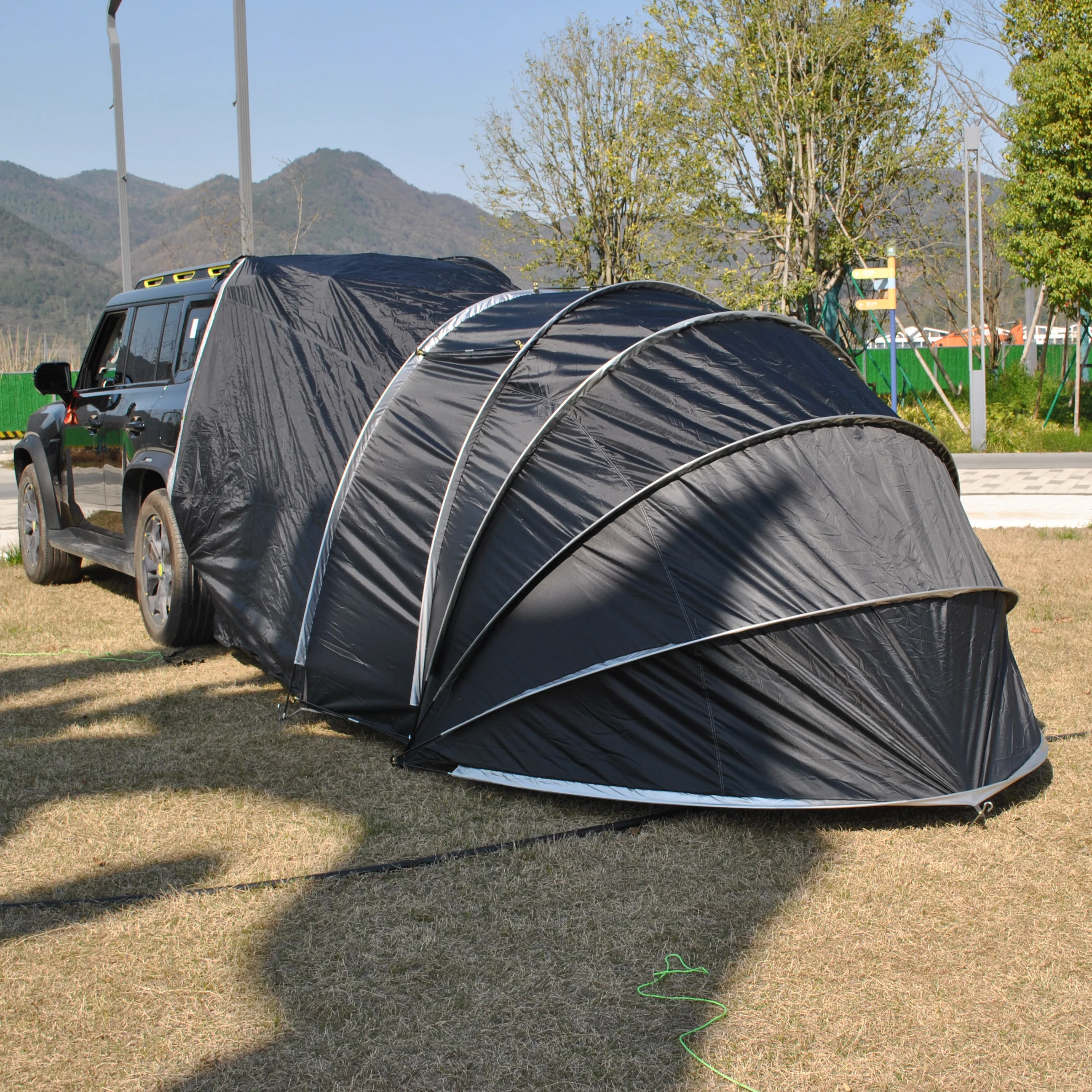 Adjustable Rear Car Tent,Car Rear Tent,4 Person SUV Tent for Camping, Double Layer PU3000mm Freestanding UV Waterproof Car Tent
Adjustable Rear Car Tent,Car Rear Tent,4 Person SUV Tent for Camping, Double Layer PU3000mm Freestanding UV Waterproof Car Tent