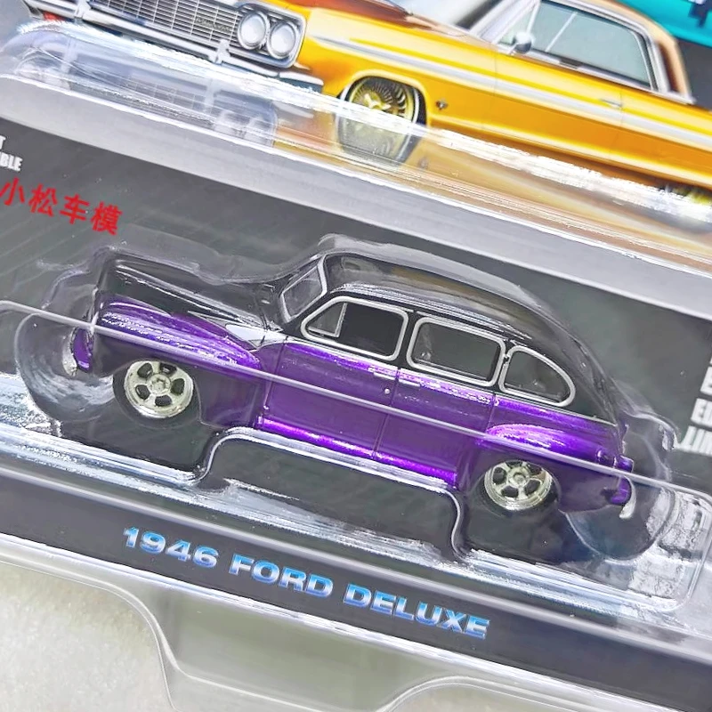 Green Light 1:64 California Low Reclining Series 6-1946 Super Deluxe Edition Модель ограниченной серии Коллекционная настенная подвеска в подарок 
Green Light 1:64 California Low Reclining Series 6-1946 Super Deluxe Edition Модель ограниченной серии Коллекционная настенная подвеска в подарок