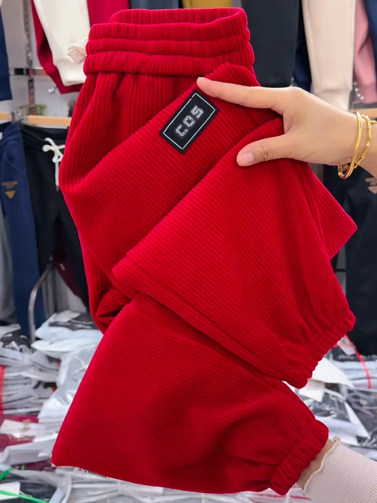 Autumn Winter New Thick Warm Women's Solid Color Harlan Loose Versatile Fashion High Waist Drawstring Pocket Casual Guard Pants
Autumn Winter New Thick Warm Women's Solid Color Harlan Loose Versatile Fashion High Waist Drawstring Pocket Casual Guard Pants