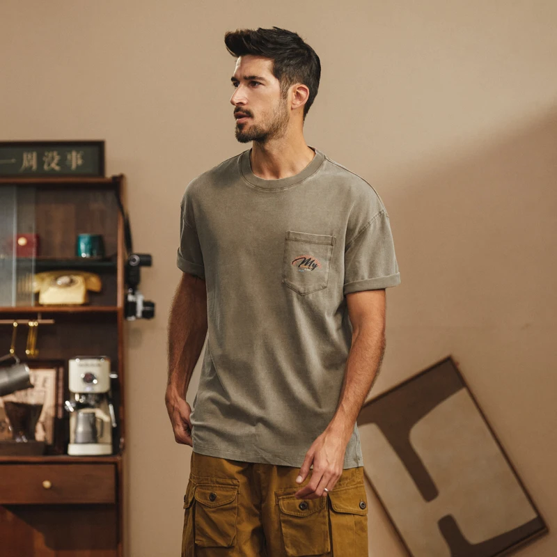 Men's short sleeved T-shirt, breathable and elastic in summer, fashionable Japanese trend print, street versatile casual top
Men's short sleeved T-shirt, breathable and elastic in summer, fashionable Japanese trend print, street versatile casual top