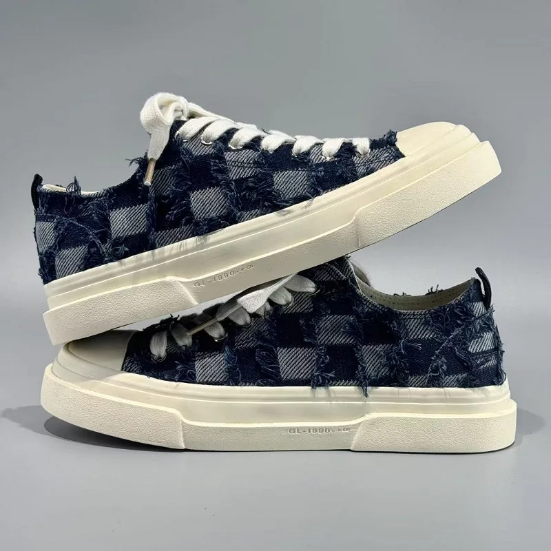 Модные синие мужские парусиновые кроссовки с низким вырезом в клетку, дизайнерская обувь, мужская уличная обувь на платформе, скейтборд для мужчин, zapatillas hombre
Модные синие мужские парусиновые кроссовки с низким вырезом в клетку, дизайнерская обувь, мужская уличная обувь на платформе, скейтборд для мужчин, zapatillas hombre