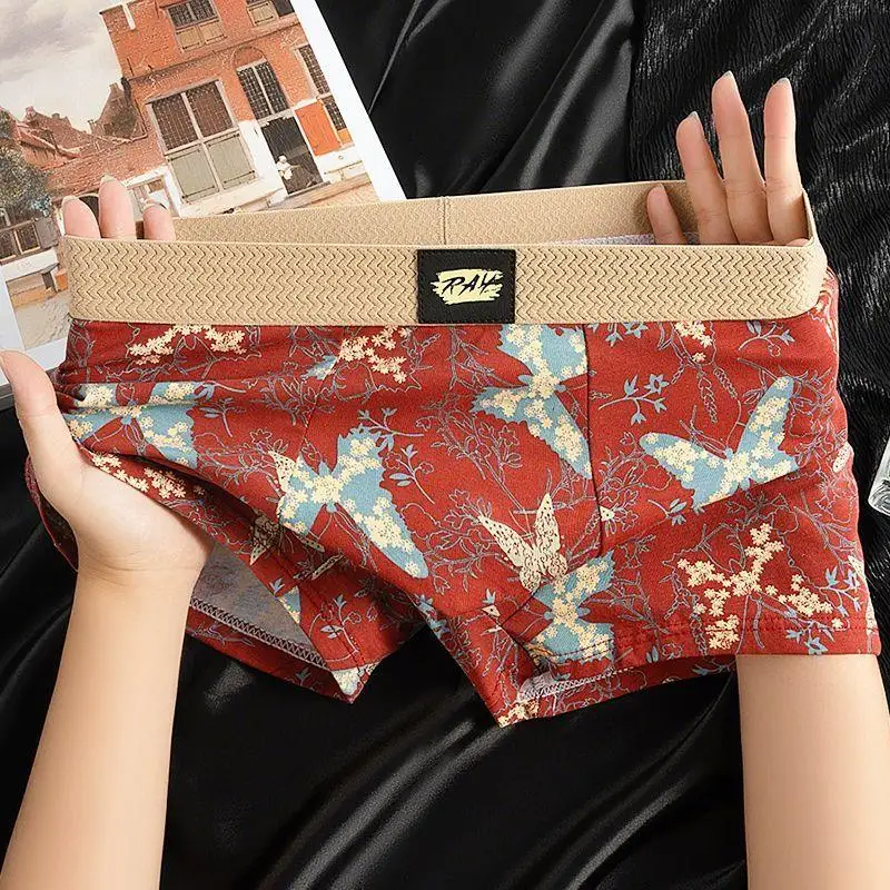 New 2025 Men's Cotton Underwear Flat Angle Briefs Skin-friendly Breathable Flower Print Home Comfortable Boxer Shorts
New 2025 Men's Cotton Underwear Flat Angle Briefs Skin-friendly Breathable Flower Print Home Comfortable Boxer Shorts