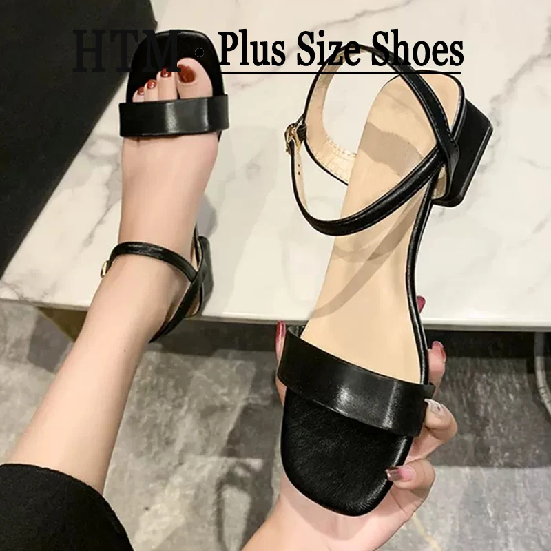 Sandalias de mujer Sandals for Women Summer Plus Size 44 Thick Heel Straight Buckle Strap Low-heeled Sandals Women's Heels Women
Sandalias de mujer Sandals for Women Summer Plus Size 44 Thick Heel Straight Buckle Strap Low-heeled Sandals Women's Heels Women