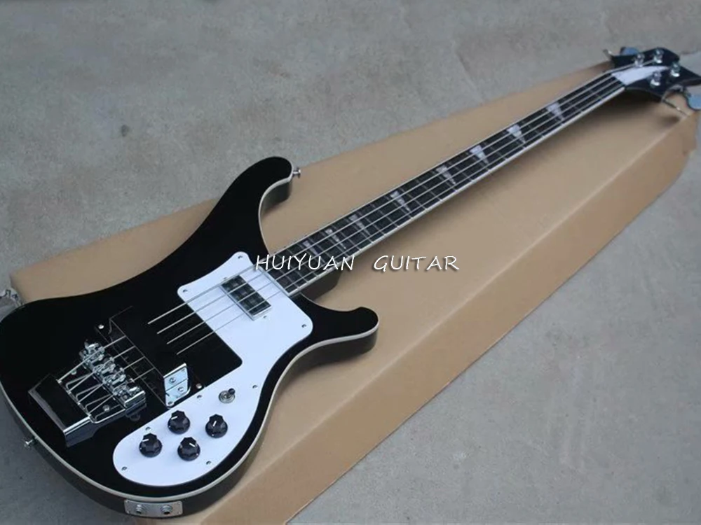 4 Strings Black Electric Bass with Rosewood Fretboard,White Pickguard,Chrome Hardware
4 Strings Black Electric Bass with Rosewood Fretboard,White Pickguard,Chrome Hardware