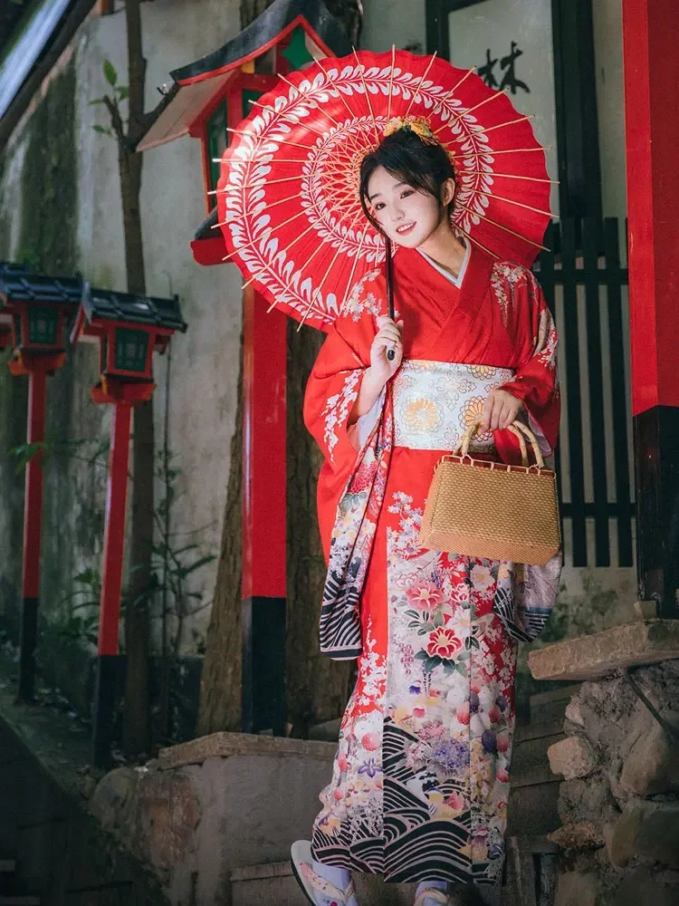Women's Japanese Traditional Kimono Red Color Long Sleeve Formal Yukata Cosplay Costume Dress Performing Wear Sleeping Robe
Women's Japanese Traditional Kimono Red Color Long Sleeve Formal Yukata Cosplay Costume Dress Performing Wear Sleeping Robe