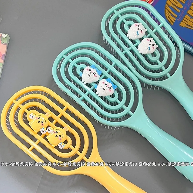 Girly Heart Chiikawa Anime Kawaii MINISO Hollow Ribs Comb Diy Cute Cartoon Student Dry and Wet Massage Comb Gifts for Girls
Girly Heart Chiikawa Anime Kawaii MINISO Hollow Ribs Comb Diy Cute Cartoon Student Dry and Wet Massage Comb Gifts for Girls