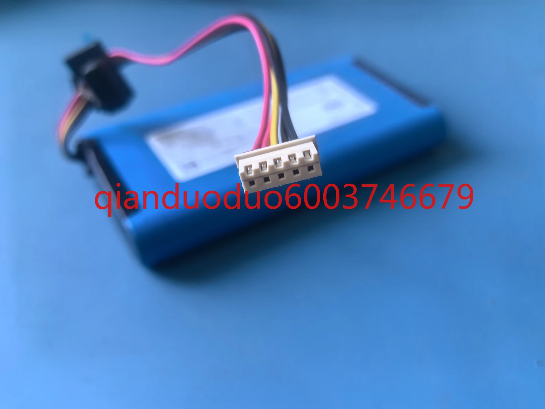 The sweeping robot is suitable for the new original battery s19s10 of the Keworth x2 series.
The sweeping robot is suitable for the new original battery s19s10 of the Keworth x2 series.