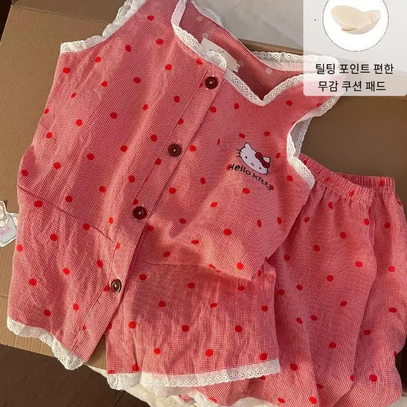 Sanrio милые пижамы Hello Kitty, летние шорты без рукавов, свободные модные удобные дышащие тонкие стильные подарки для подруги
Sanrio милые пижамы Hello Kitty, летние шорты без рукавов, свободные модные удобные дышащие тонкие стильные подарки для подруги