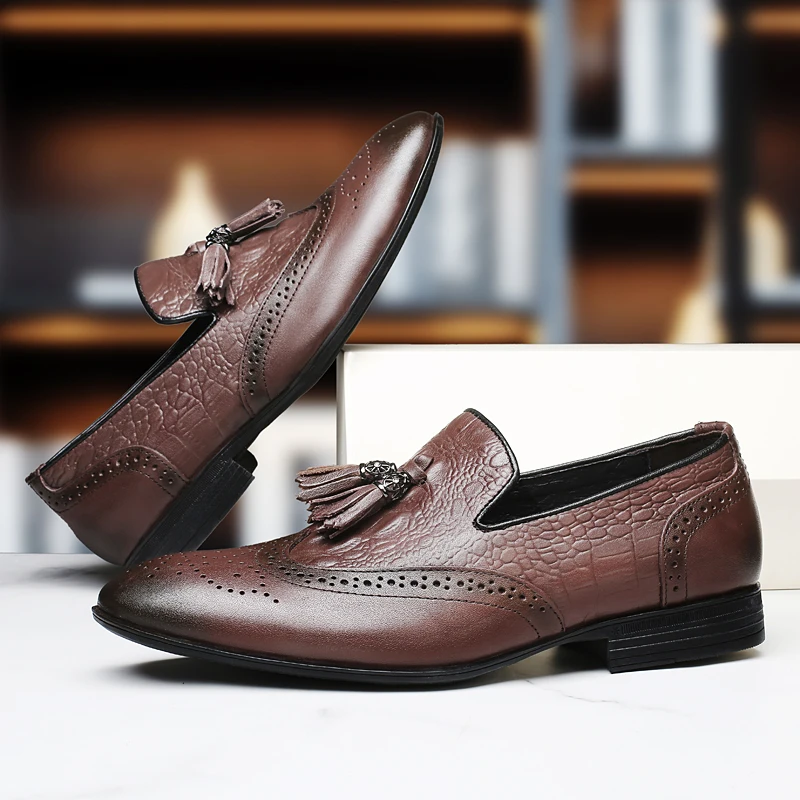 Men Loafers Business Casual Tassel Decoration British Style Gentleman Formal Men Shoes
Men Loafers Business Casual Tassel Decoration British Style Gentleman Formal Men Shoes