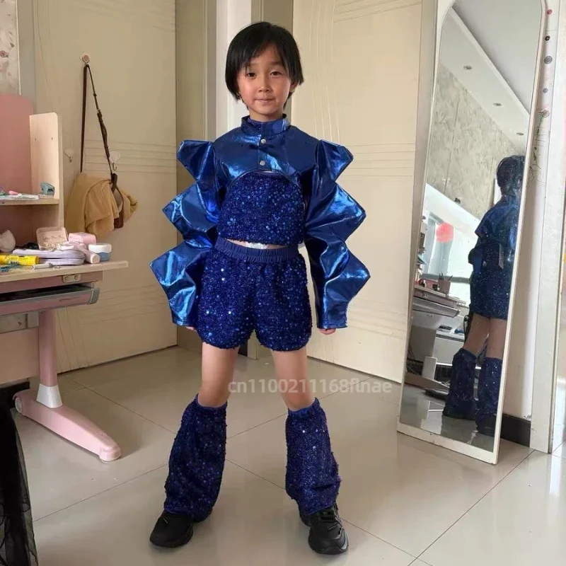 Girl Blue Jazz Dance Costume Performance Costume Technology Model T Stage Performance Street Dance Fashion Costume Set
Girl Blue Jazz Dance Costume Performance Costume Technology Model T Stage Performance Street Dance Fashion Costume Set