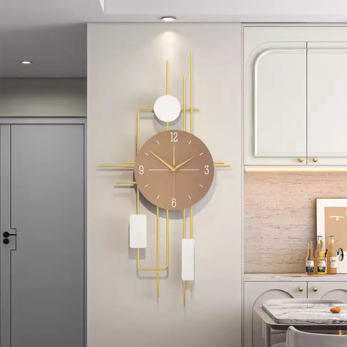 Creative Light Luxury Living Room Simple And Modern Dazzling Home Fashion Restaurant Bedroom Art Mute Wall Clock Modern Design
Creative Light Luxury Living Room Simple And Modern Dazzling Home Fashion Restaurant Bedroom Art Mute Wall Clock Modern Design