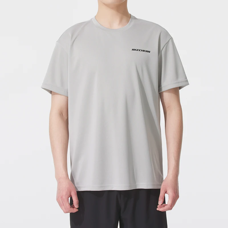 Skechers Men's and Women's Couple's T-Shirts, Sportswear, Soft, Comfortable, Breathable, Casual and Fashionable Short-Sleeved P225U117-02Vp
Skechers Men's and Women's Couple's T-Shirts, Sportswear, Soft, Comfortable, Breathable, Casual and Fashionable Short-Sleeved P225U117-02Vp