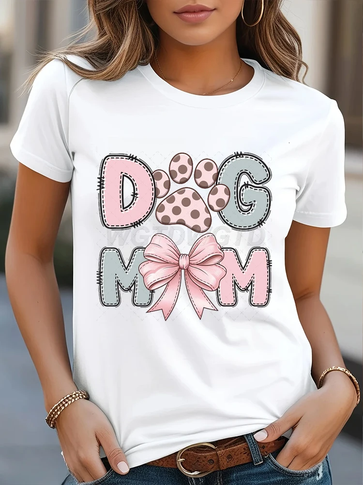 Dog Mom Graphic Crew Neck T-Shirt For Women CasualTee With Short Sleeves Pink Bow Paw Print Design Perfect For Mother's Day
Dog Mom Graphic Crew Neck T-Shirt For Women CasualTee With Short Sleeves Pink Bow Paw Print Design Perfect For Mother's Day