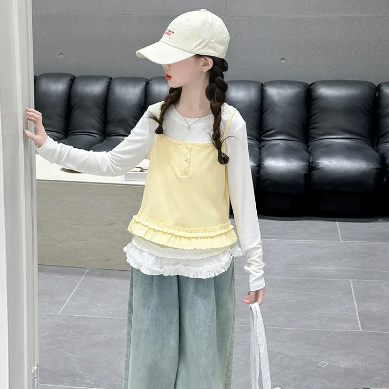 School Girls 2pcs Set Autumn Korean Junior Girls Round Neck Long Sleeves Undershirt Kids Girls Button Vest 4-14Y Girls Top Suits
School Girls 2pcs Set Autumn Korean Junior Girls Round Neck Long Sleeves Undershirt Kids Girls Button Vest 4-14Y Girls Top Suits