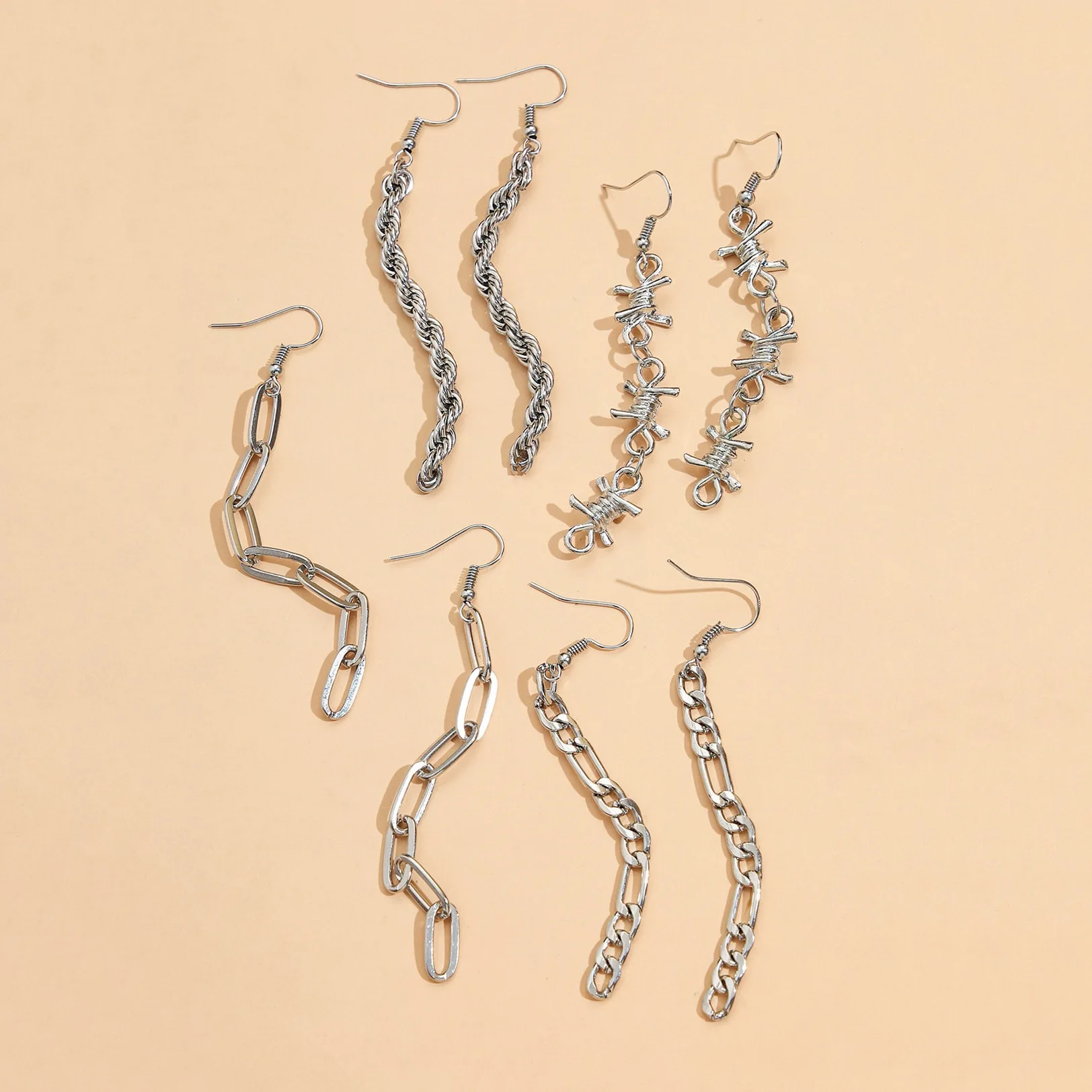 Accessories wholesale, trendy personalized men's and women's thorn earrings, hip-hop girls chain earrings set
Accessories wholesale, trendy personalized men's and women's thorn earrings, hip-hop girls chain earrings set