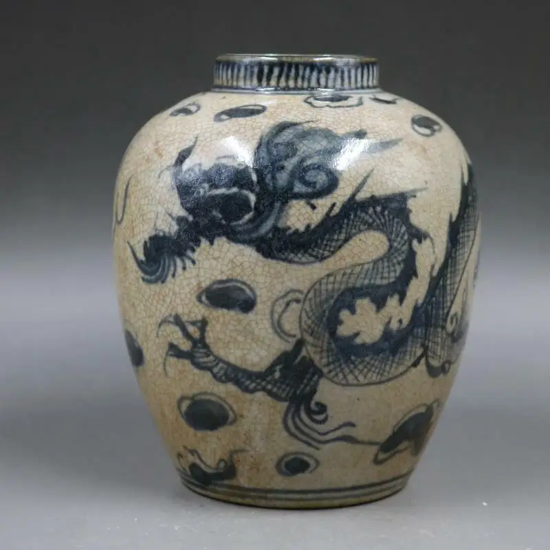 Chinese Qing Kangxi Blue and White Porcelain Jar Cloud Dragon Design Pot 6 inch
Chinese Qing Kangxi Blue and White Porcelain Jar Cloud Dragon Design Pot 6 inch