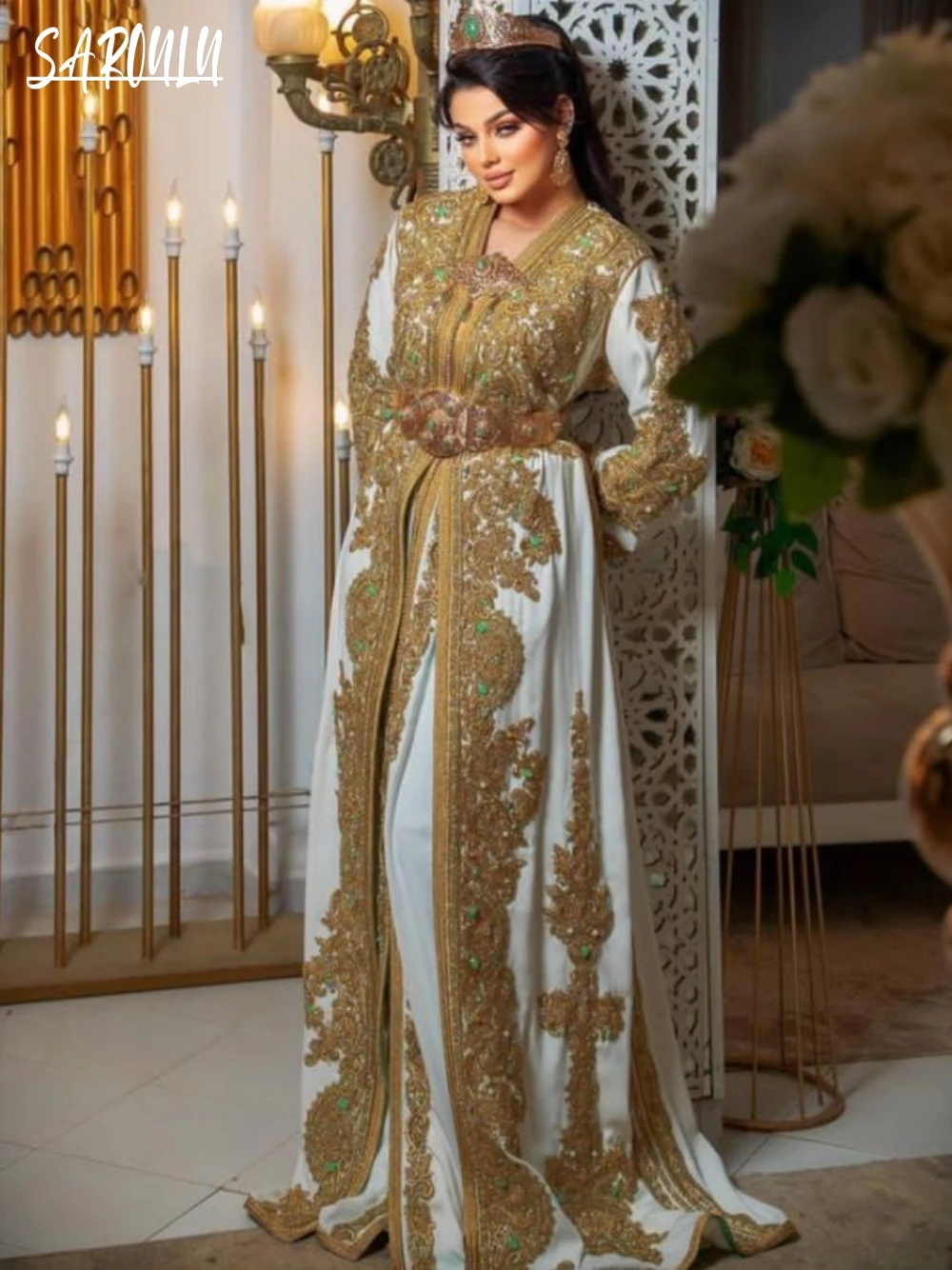 Fashion V-neck Evening Dresses Luxury Moroccan A-line Bridal Dress Caftan Appliques Customized Plus Size Gown Robe De Mariée
Fashion V-neck Evening Dresses Luxury Moroccan A-line Bridal Dress Caftan Appliques Customized Plus Size Gown Robe De Mariée