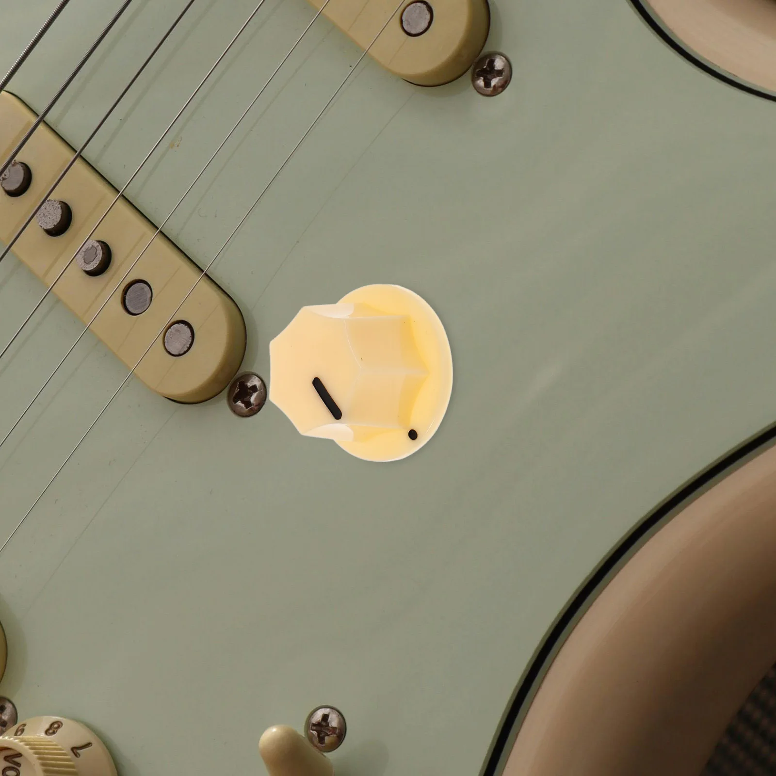 Volume Knob Cap Electric Guitars Bass Knobs Component Yellow Plastic for Replacement
Volume Knob Cap Electric Guitars Bass Knobs Component Yellow Plastic for Replacement