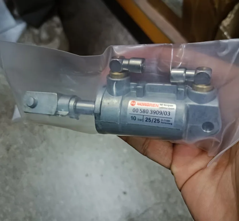 High Quality SM102 CD102 00.580.3909/03 Printing Machine Cylinder
High Quality SM102 CD102 00.580.3909/03 Printing Machine Cylinder