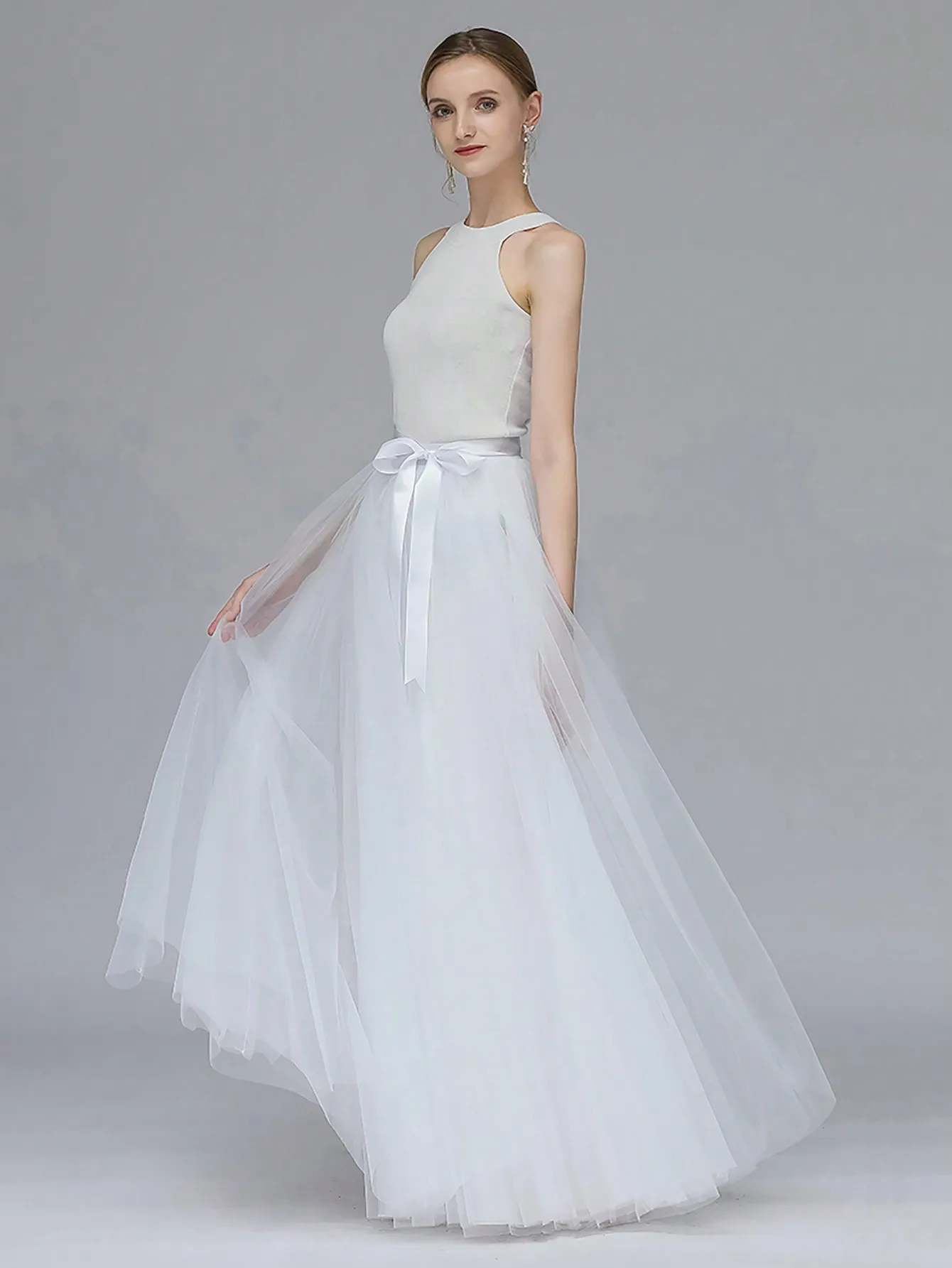 Maxi Long Soft Tulle Skirt With Removable Ribbon For Halloween Cosplay Prom Party Evening
Maxi Long Soft Tulle Skirt With Removable Ribbon For Halloween Cosplay Prom Party Evening