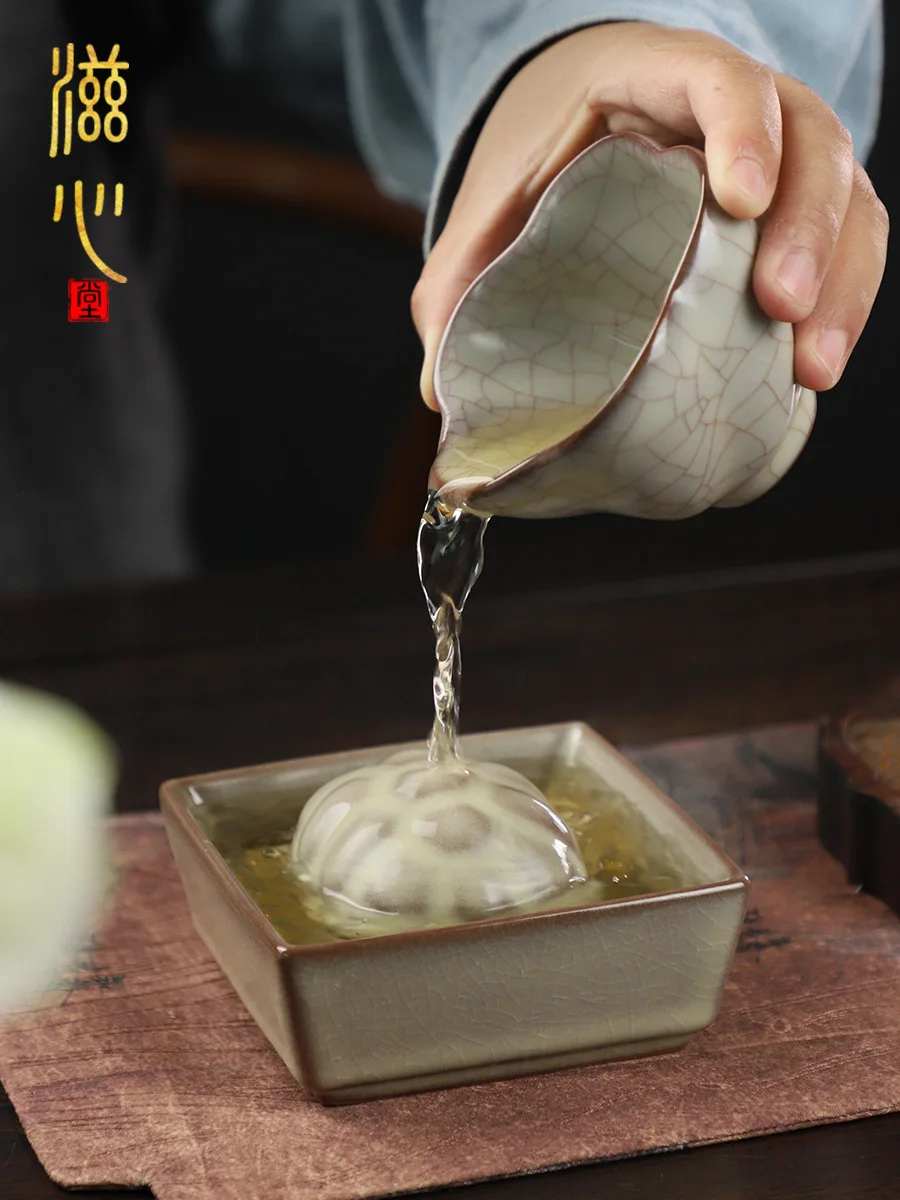 High-End Kiln Fujia Party Tea Ornaments Gracked Glaze Supportable Line Kung Fu Set Celadon Plaything Ceramic
High-End Kiln Fujia Party Tea Ornaments Gracked Glaze Supportable Line Kung Fu Set Celadon Plaything Ceramic