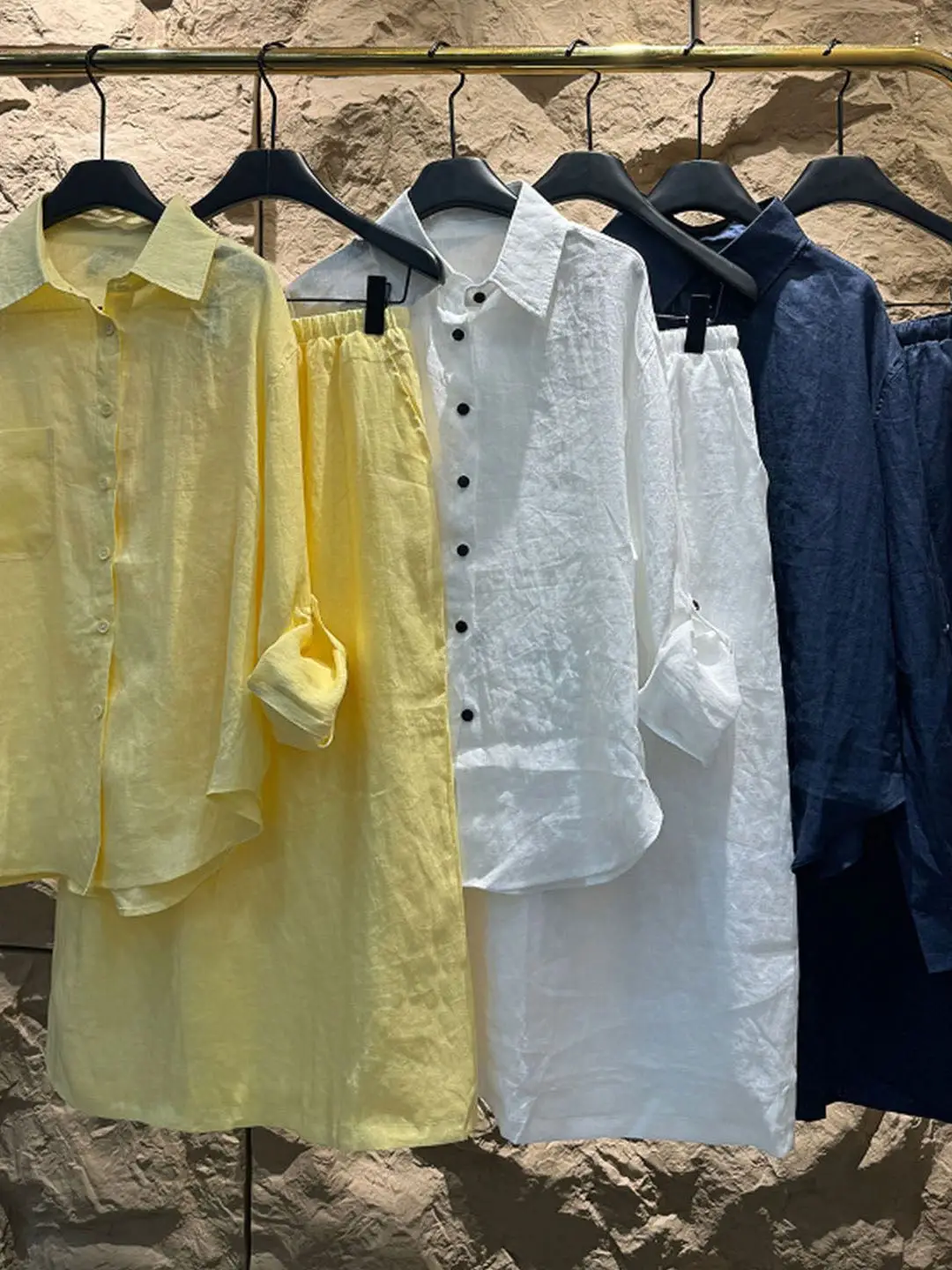 Spring Summer 2026 Women's Fashionable Casual Comfortable Shirt Skirt Set Versatile Elegant High Waist Loose Fit Commute Style
Spring Summer 2026 Women's Fashionable Casual Comfortable Shirt Skirt Set Versatile Elegant High Waist Loose Fit Commute Style