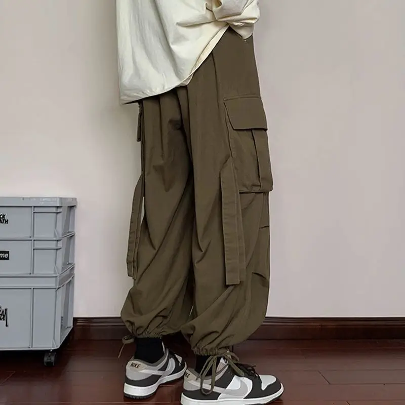 Mens Loose Fit Cargo Pants Hip Hop Streetwear Casual Sports Pants For All Seasons
Mens Loose Fit Cargo Pants Hip Hop Streetwear Casual Sports Pants For All Seasons