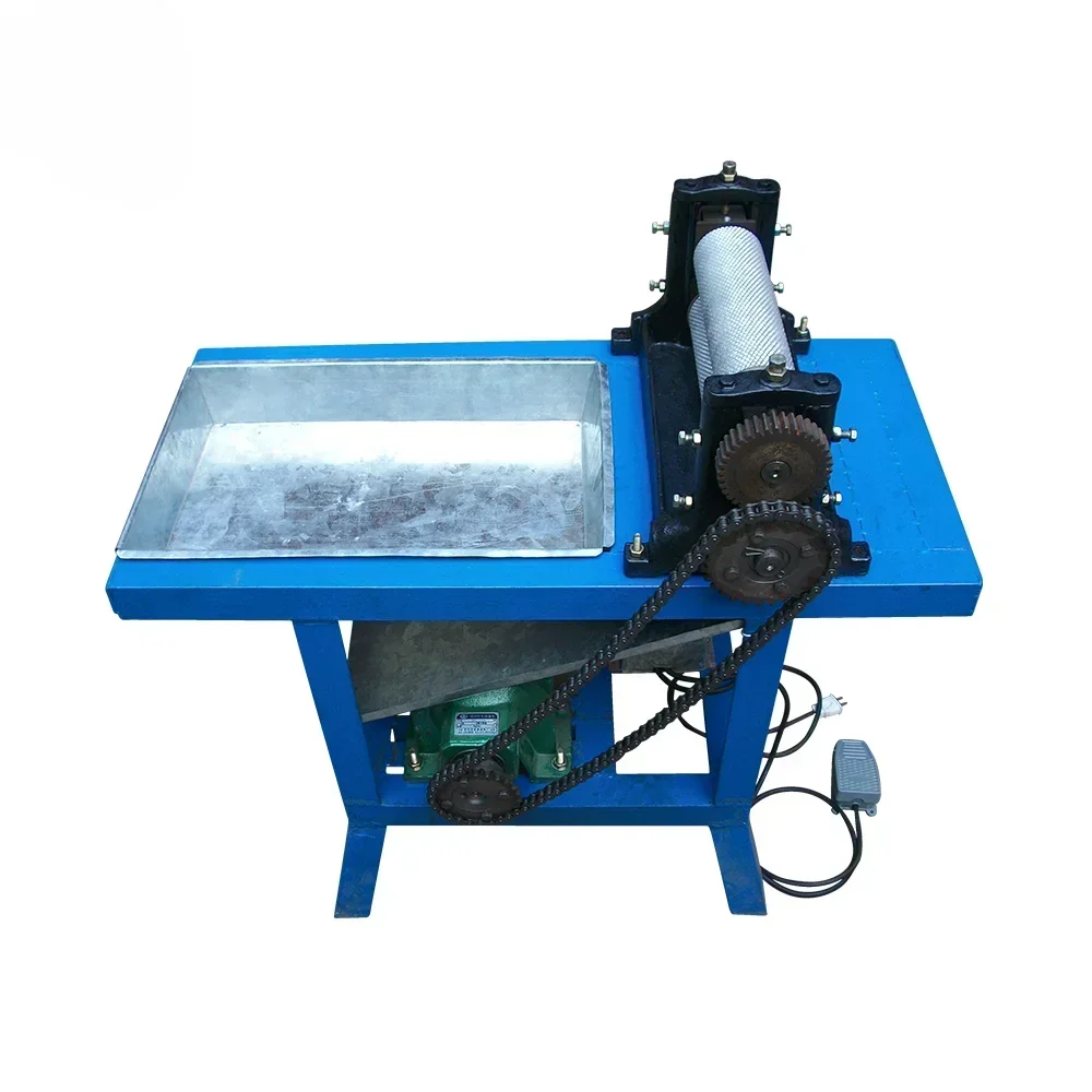 Aluminum Alloy 86x310mm Beeswax Foundation Roller Mold Beeswax Foundation Machine
Aluminum Alloy 86x310mm Beeswax Foundation Roller Mold Beeswax Foundation Machine