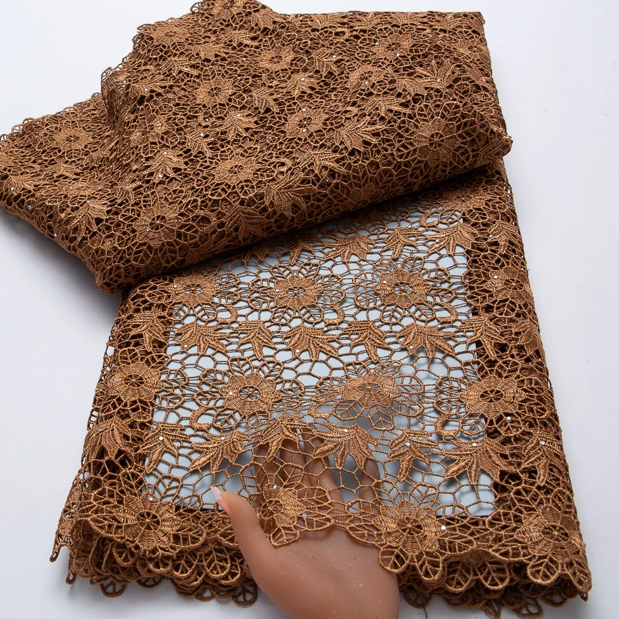 High Quality Nigerian Cord Guipure Lace Fabric 2026 Knitted Water Soluble 5Yards African Lace Fabric for Wedding Dress Sewing
High Quality Nigerian Cord Guipure Lace Fabric 2026 Knitted Water Soluble 5Yards African Lace Fabric for Wedding Dress Sewing