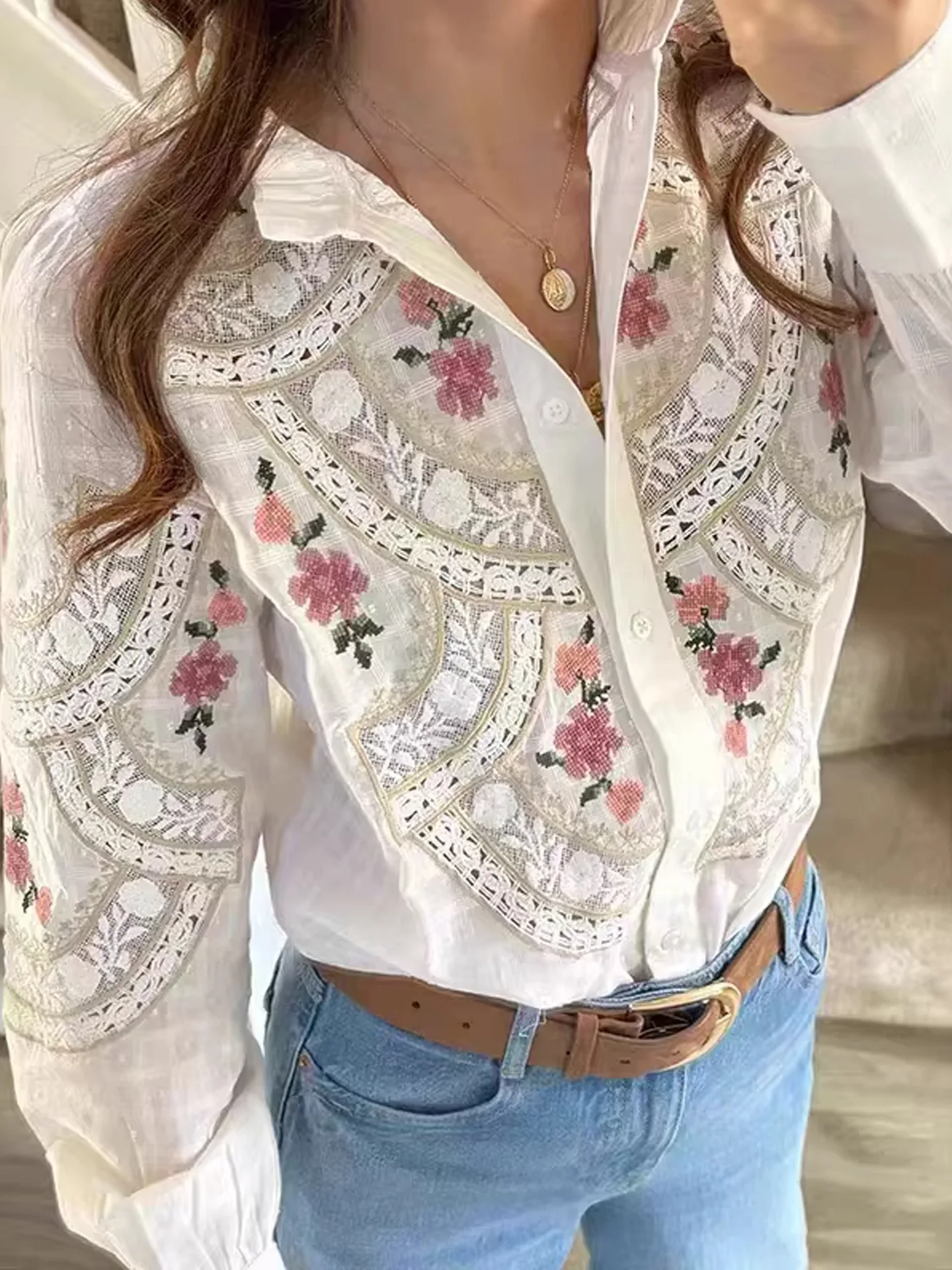 Elegant Hollow out Embroidered Stand Collar Shirt Women's Cotton Long Sleeve Top Floral Pattern French Style Loose Fit Shirt
Elegant Hollow out Embroidered Stand Collar Shirt Women's Cotton Long Sleeve Top Floral Pattern French Style Loose Fit Shirt