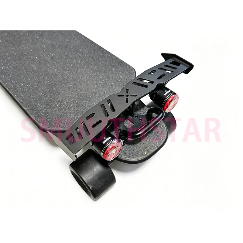 DIY Smart Skateboard Brake Light with Sensor, LED Electric Skateboard Tail Light Night Riding Safety Indicator for E-Skate
DIY Smart Skateboard Brake Light with Sensor, LED Electric Skateboard Tail Light Night Riding Safety Indicator for E-Skate