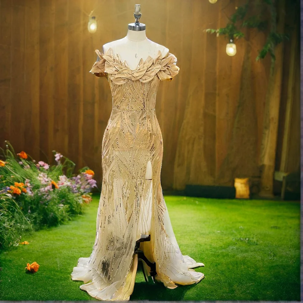 Exquisite Sequined Prom Dresses Side Split Lace Off the Shoulder Sweep Train Gowns Sleeveless Floor Length Chic Evening Dress
Exquisite Sequined Prom Dresses Side Split Lace Off the Shoulder Sweep Train Gowns Sleeveless Floor Length Chic Evening Dress