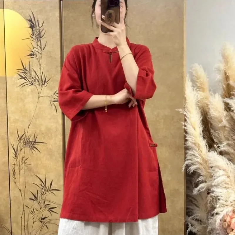 Women's Red Mandarin Collar Frog Button Tunic Top with Side Slit Casual Linen Blouse
Women's Red Mandarin Collar Frog Button Tunic Top with Side Slit Casual Linen Blouse
