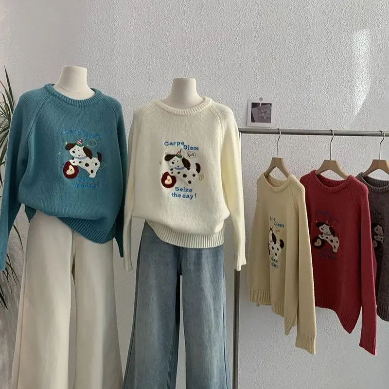 Embroidered puppy flower pullover round neck long-sleeved sweater versatile knitted top for women winter fashion jumpers
Embroidered puppy flower pullover round neck long-sleeved sweater versatile knitted top for women winter fashion jumpers