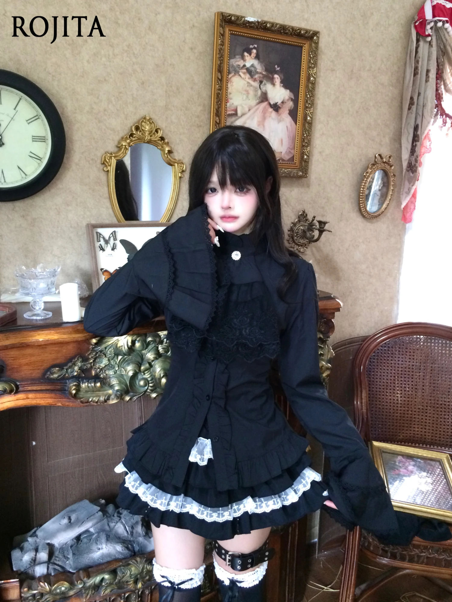 Palace Style Subculture Gothic Slim Fit Design Ruffled Shirt Punk Blouse Long Sleeve Black Top Womens Tops Spring Autumn
Palace Style Subculture Gothic Slim Fit Design Ruffled Shirt Punk Blouse Long Sleeve Black Top Womens Tops Spring Autumn