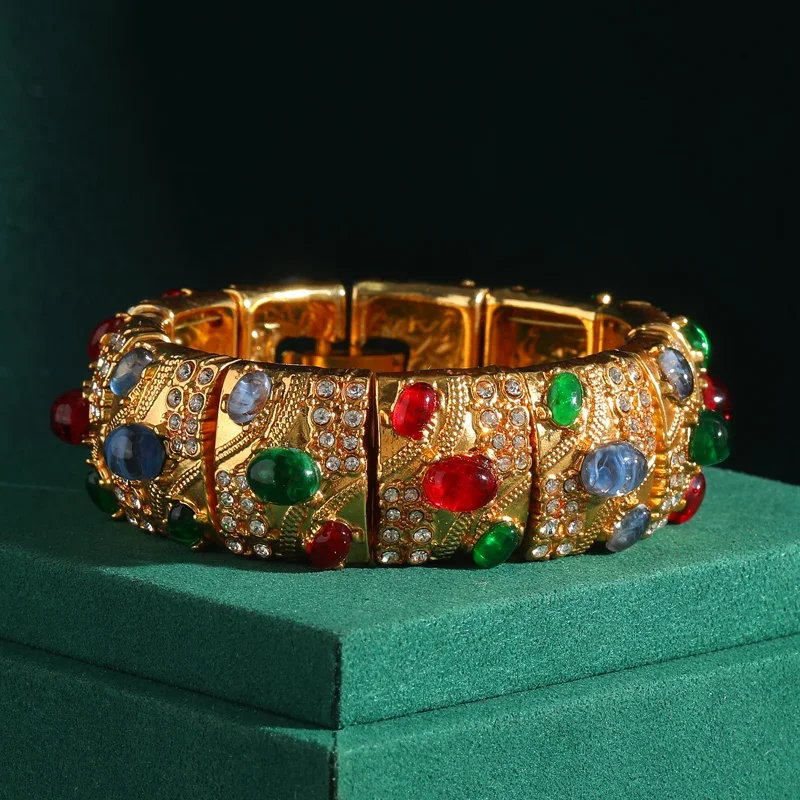 Vintage Gold Color Wide Bangle Bracelets For Jewelry Elastic Natural Stone Blue Green Antique For Woman Retro Style Accessories
Vintage Gold Color Wide Bangle Bracelets For Jewelry Elastic Natural Stone Blue Green Antique For Woman Retro Style Accessories