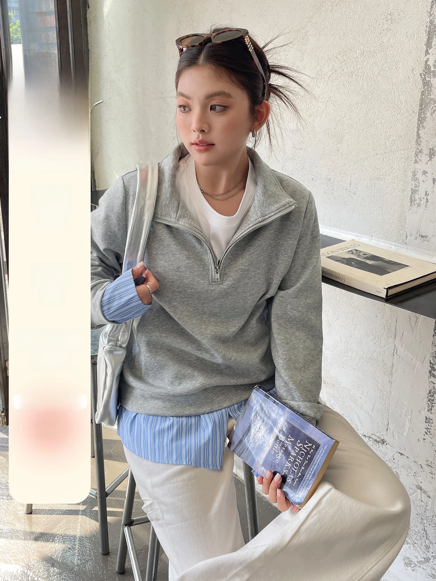 Korean Style Slim Fit Hoodie Half Zipper Trendy Shoulder Size Large Women's Casual Comfortable Long Sleeve Streetwear
Korean Style Slim Fit Hoodie Half Zipper Trendy Shoulder Size Large Women's Casual Comfortable Long Sleeve Streetwear
