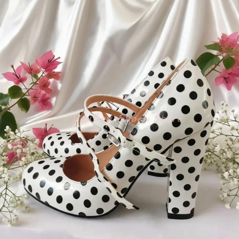 White Black Polka Dot Double Buckle Strap Pumps Women Round Toe Cover Heel Mary Jane Heels Street Style Ladies Causal Dress Shoe
White Black Polka Dot Double Buckle Strap Pumps Women Round Toe Cover Heel Mary Jane Heels Street Style Ladies Causal Dress Shoe