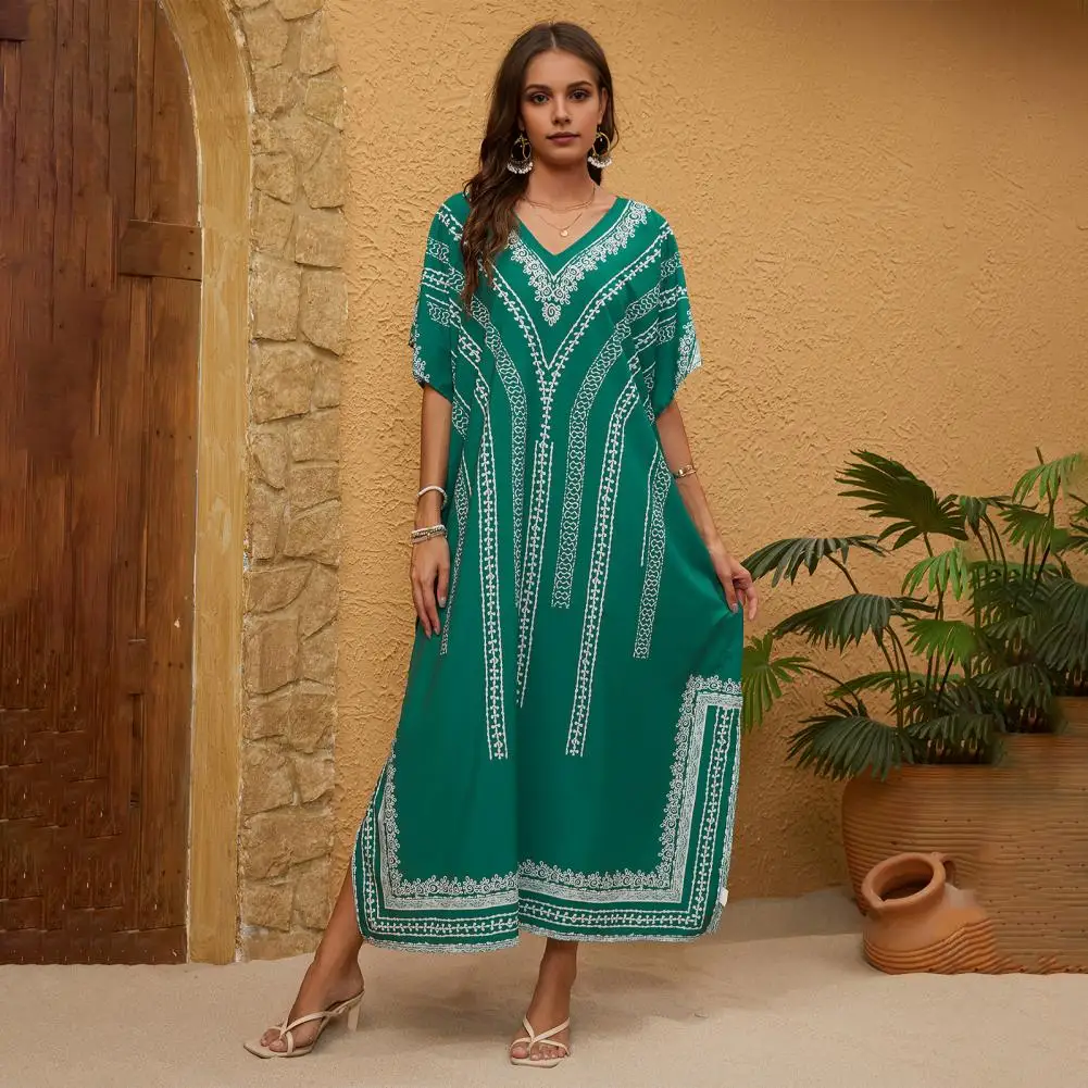 Summer Beach Robe Ethnic Style Pattern V-neck Beach Dress Loose Fit Robe with Side Slit Bikini Cover Up for A Stylish Sun Top
Summer Beach Robe Ethnic Style Pattern V-neck Beach Dress Loose Fit Robe with Side Slit Bikini Cover Up for A Stylish Sun Top