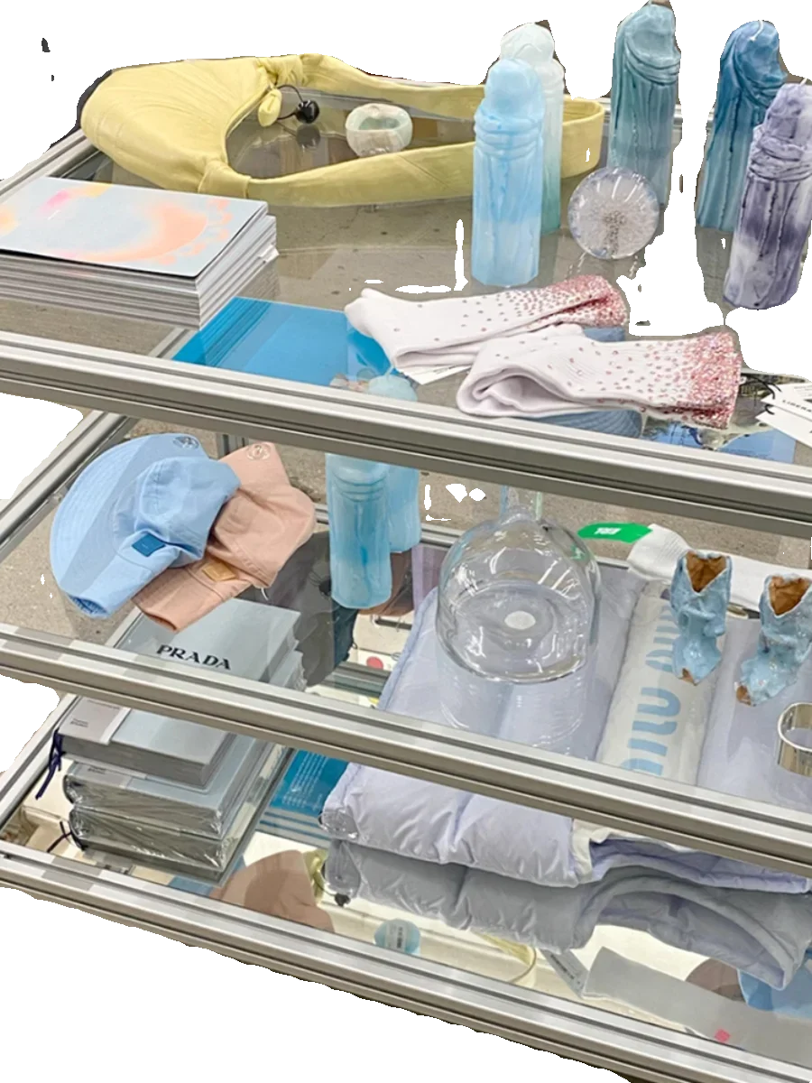 Стеллаж для магазина одежды, многослойная стойка для хранения из алюминиевого профиля, стеклянный шкаф-витрина
Стеллаж для магазина одежды, многослойная стойка для хранения из алюминиевого профиля, стеклянный шкаф-витрина