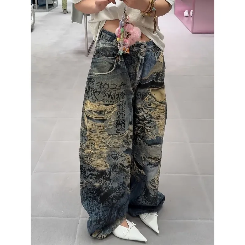 Autumn New Y2k Graffiti Ripped Hole Design Punk Hot Girl Floor Pants American Plus Size 3D Printed Straight Leg Jeans for Women
Autumn New Y2k Graffiti Ripped Hole Design Punk Hot Girl Floor Pants American Plus Size 3D Printed Straight Leg Jeans for Women